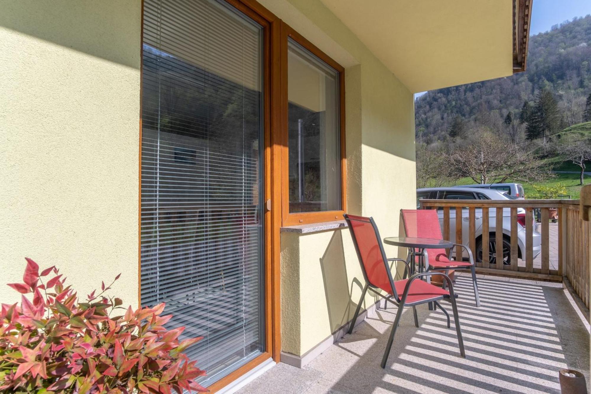 Guest House Rosi Tolmin Exterior foto